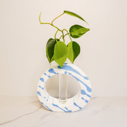 Asymmetrical Circle Propagation Vase