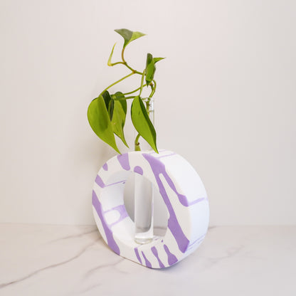 Asymmetrical Circle Propagation Vase